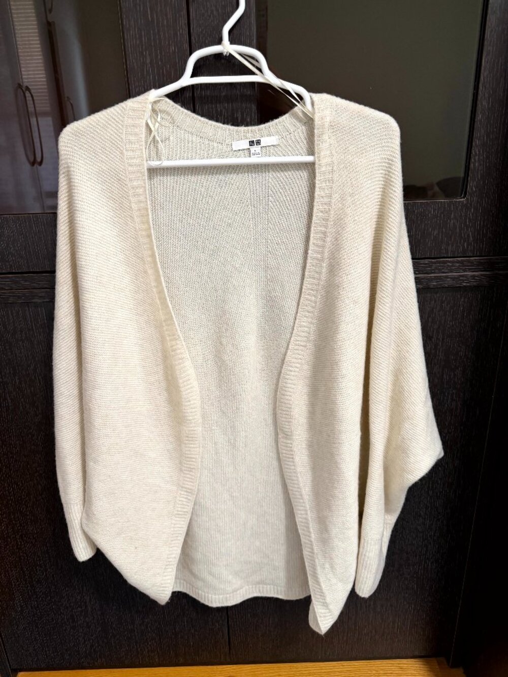 UNIQLO Women's Cream Knit Cardigan Size L